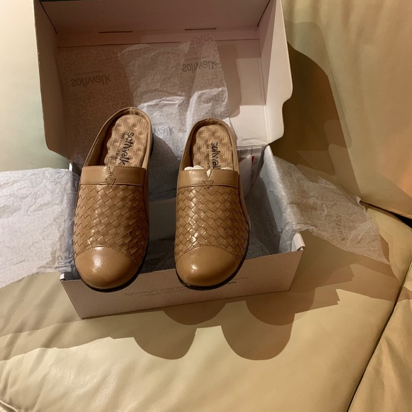 SoftWalk Shoes - SoftWalk San Marcos Mule